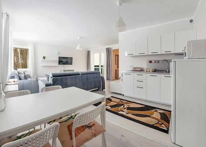 Szkolna, Sun & Snow * Międzywodzie